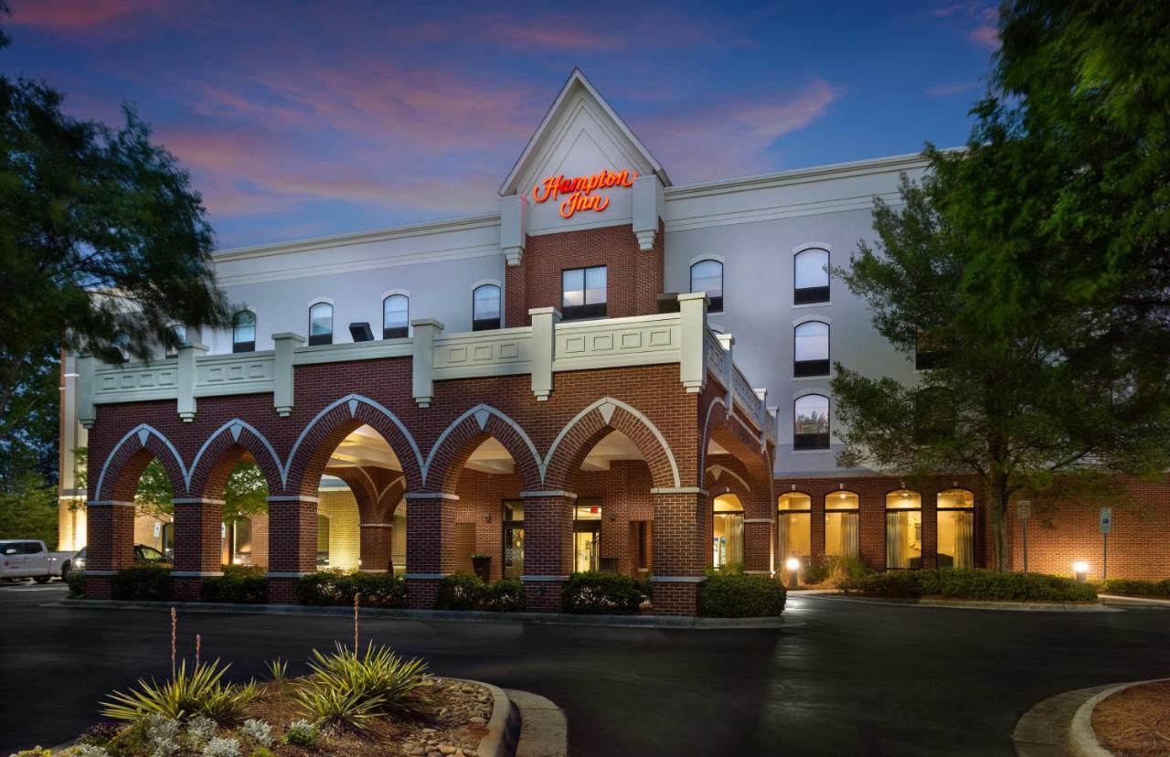Hampton Inn Belmont At Montcross Экстерьер фото